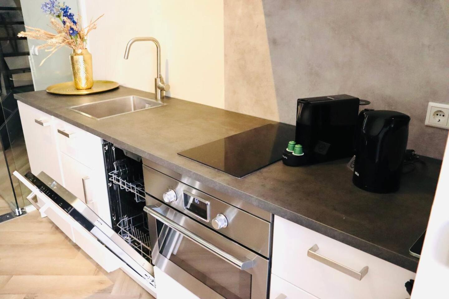 Child Favorite Coach House City Villa טילבורג מראה חיצוני תמונה
