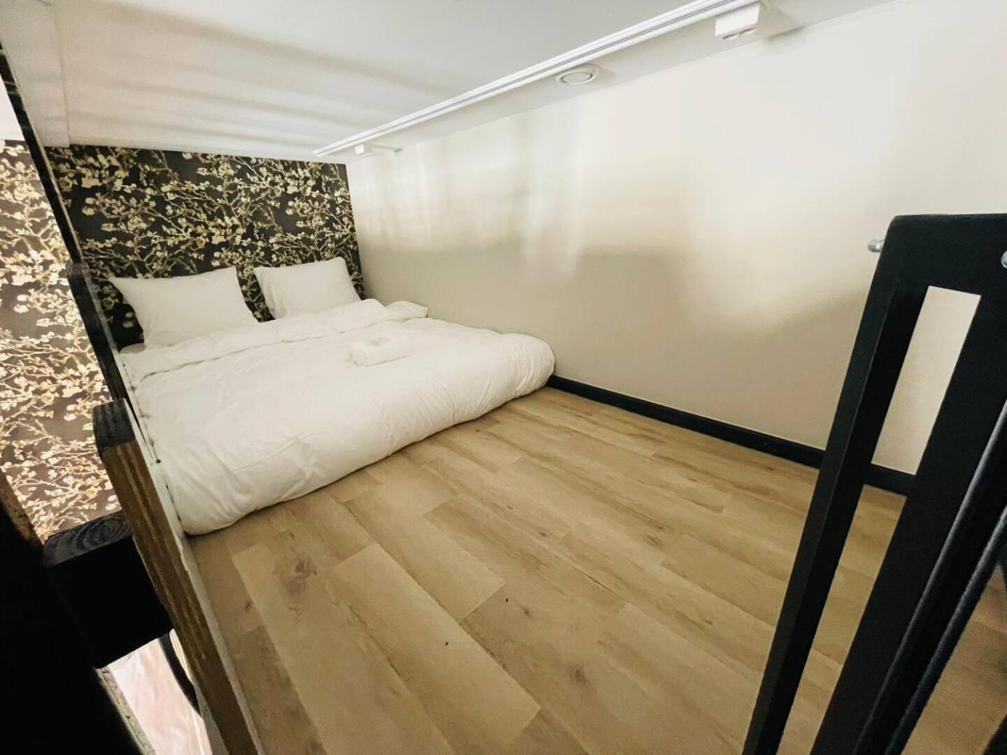 Child Favorite Coach House City Villa טילבורג מראה חיצוני תמונה