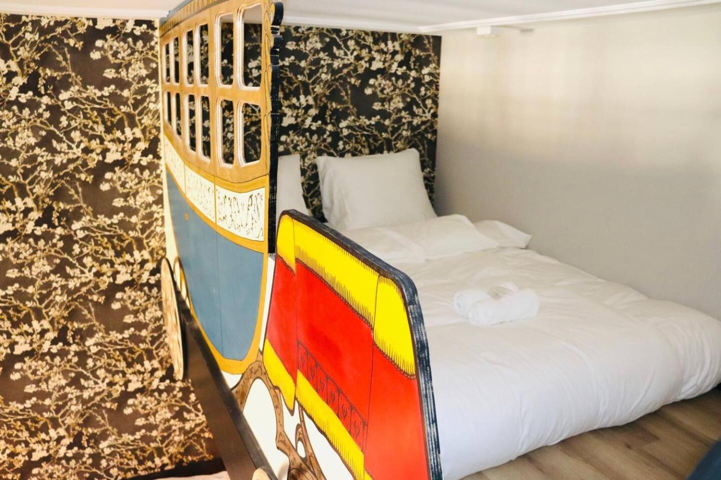 Child Favorite Coach House City Villa טילבורג מראה חיצוני תמונה