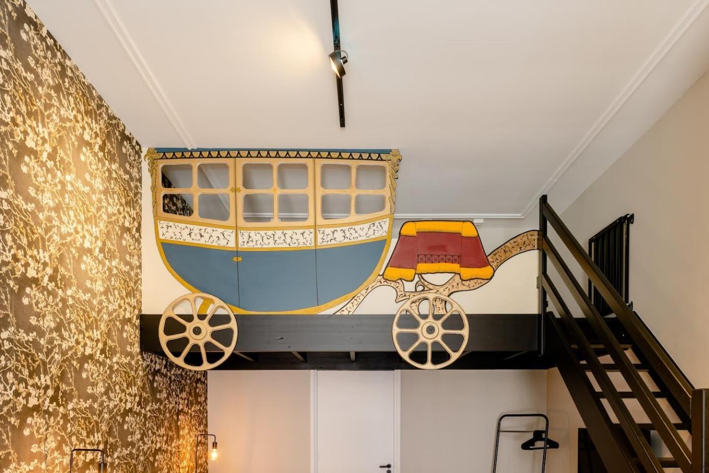 Child Favorite Coach House City Villa טילבורג מראה חיצוני תמונה